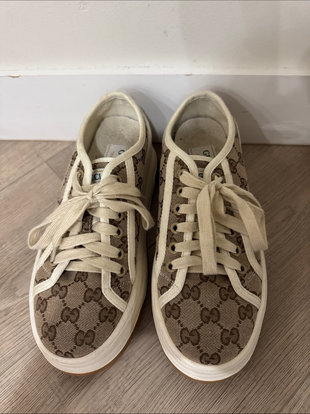Gucci Brown GG Canvas Low-Top Sneakers with Cream Trim
